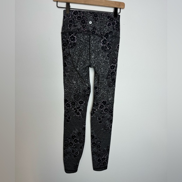 Lululemon Wunder Under Leggings Wildflower print size 4 full length - Picture 3 of 6